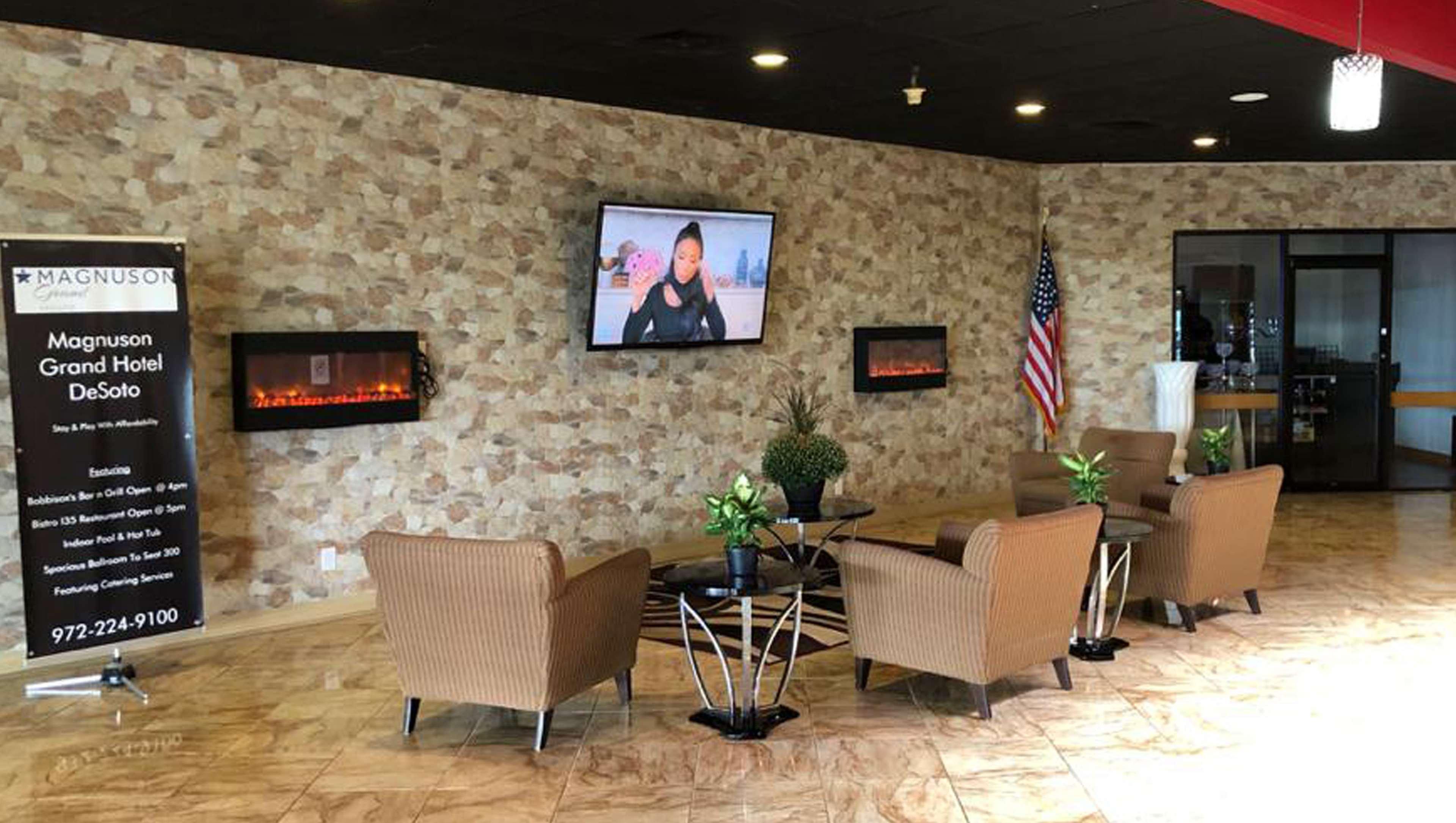 Magnuson Grand Desoto Hotel ภายนอก รูปภาพ